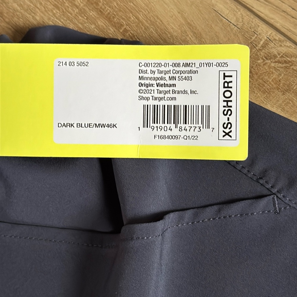 NWT All in Motion Pants XS Short - Picture 3 of 6